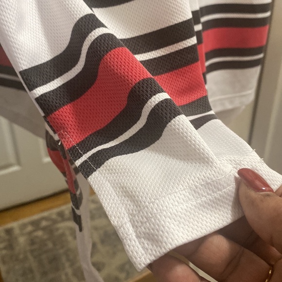 Chicago Bulls “NBA” Jersey’Large Pit -pit 24” length 33” - Picture 3 of 6